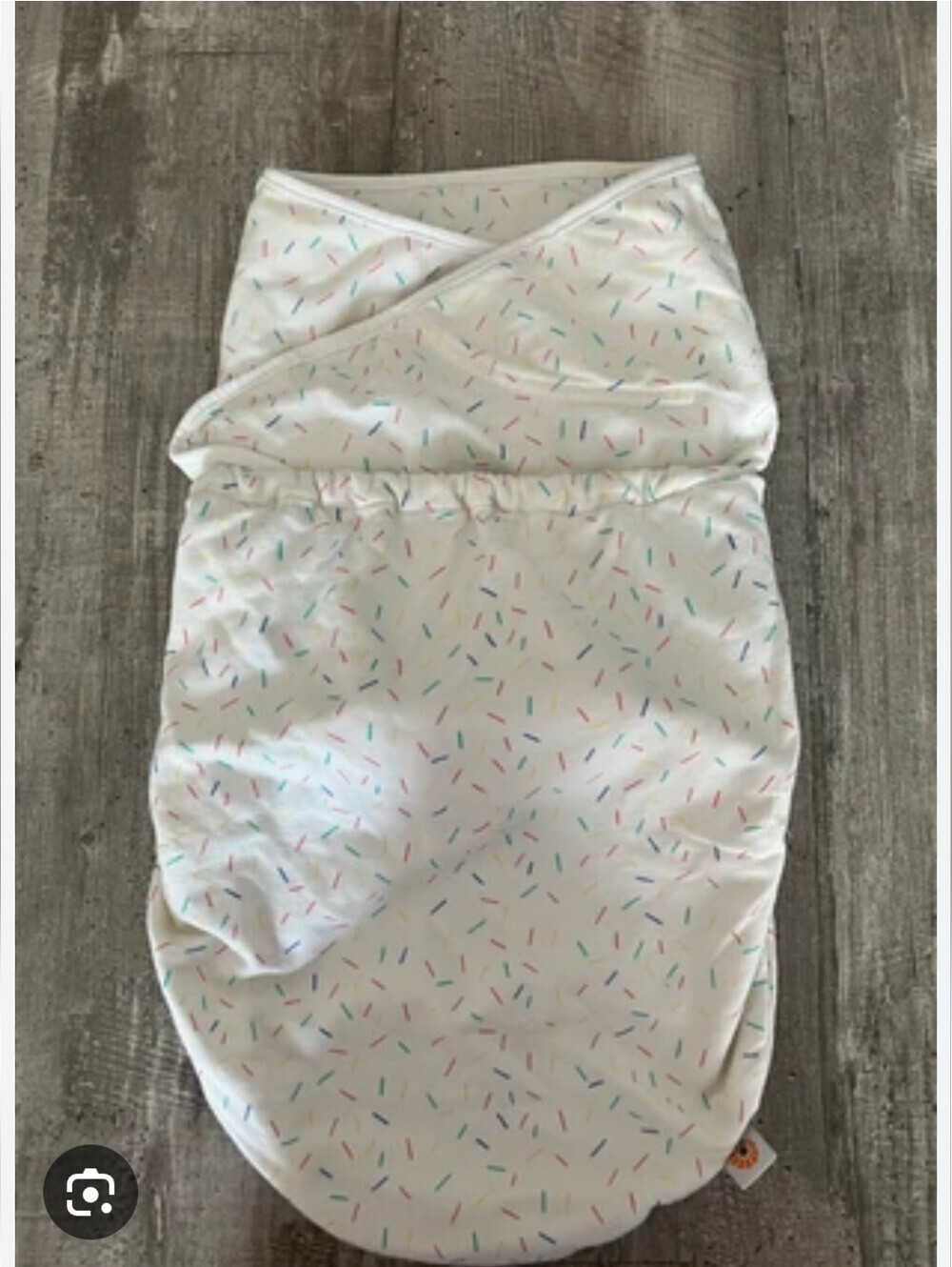 Ergobaby White Baby Swaddle with Multicolor Sprinkle Print Cotton